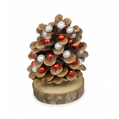 Pomme de pin décorative